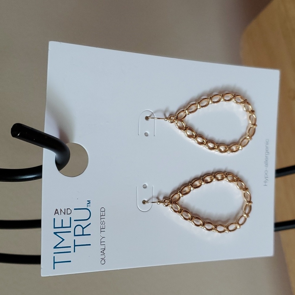 Time And Tru Chain Pierced Earrings